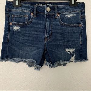AMERICAN EAGLE SUPER STRETCH MIDI JEAN SHORTS